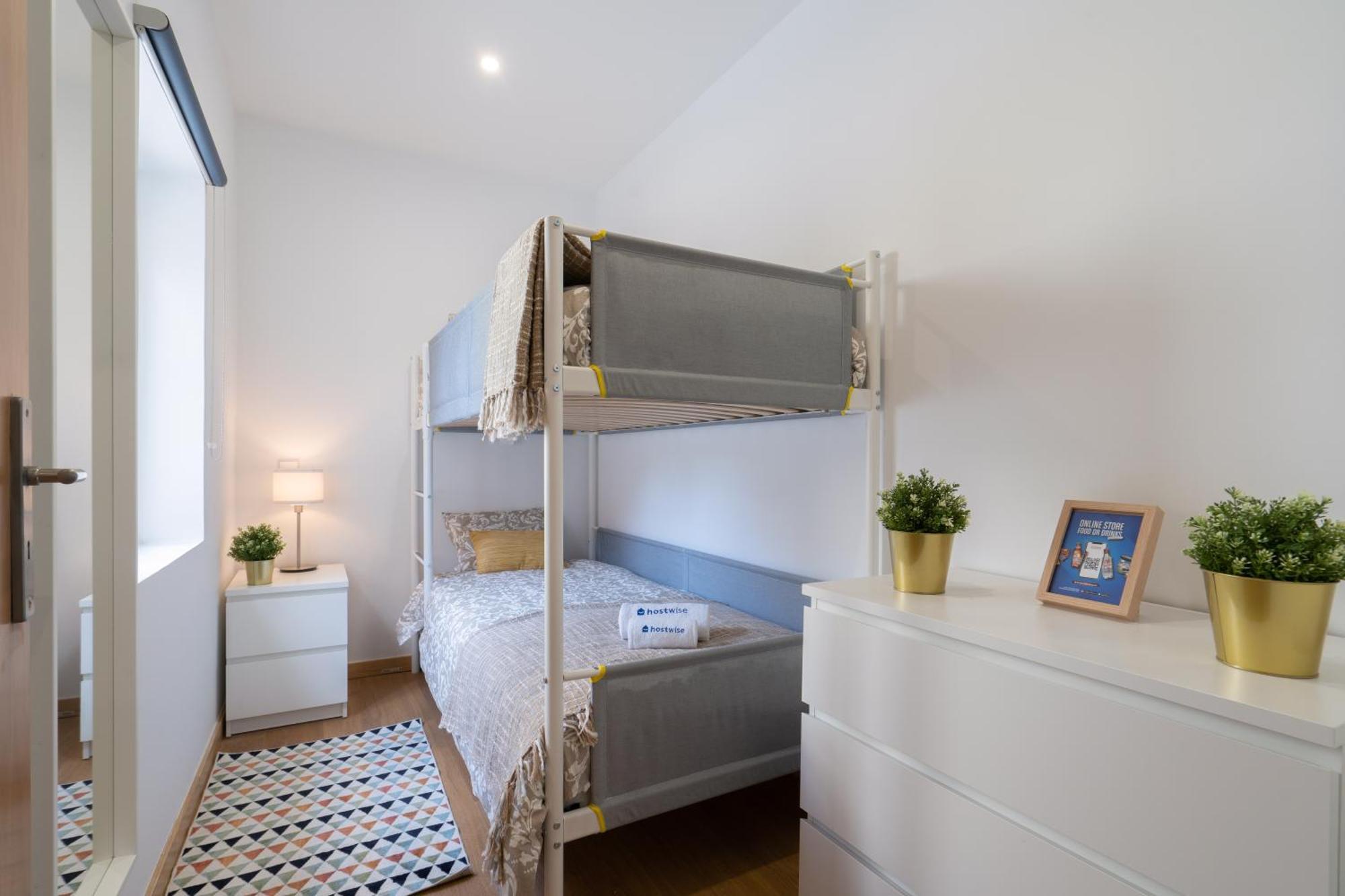 Host Wise - Enchanting Unique Flat - Ace Location Apartamento Oporto